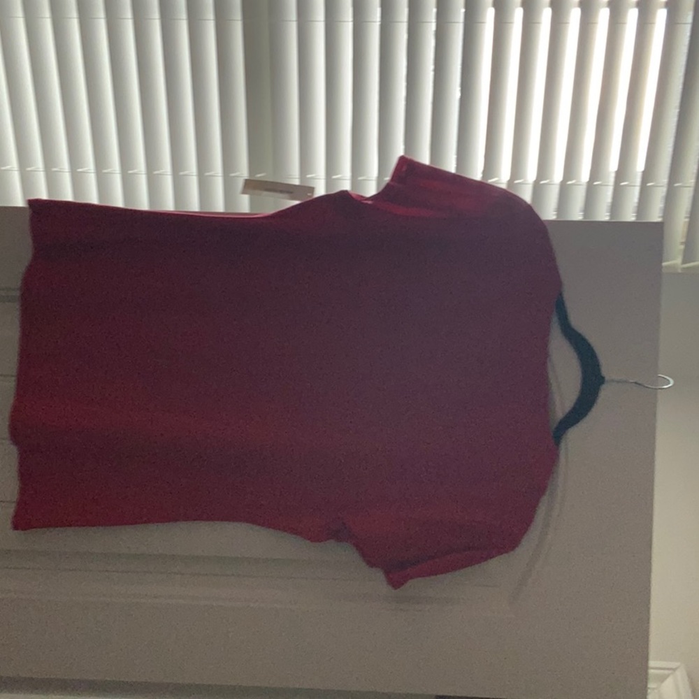Top - Picture 3 of 3